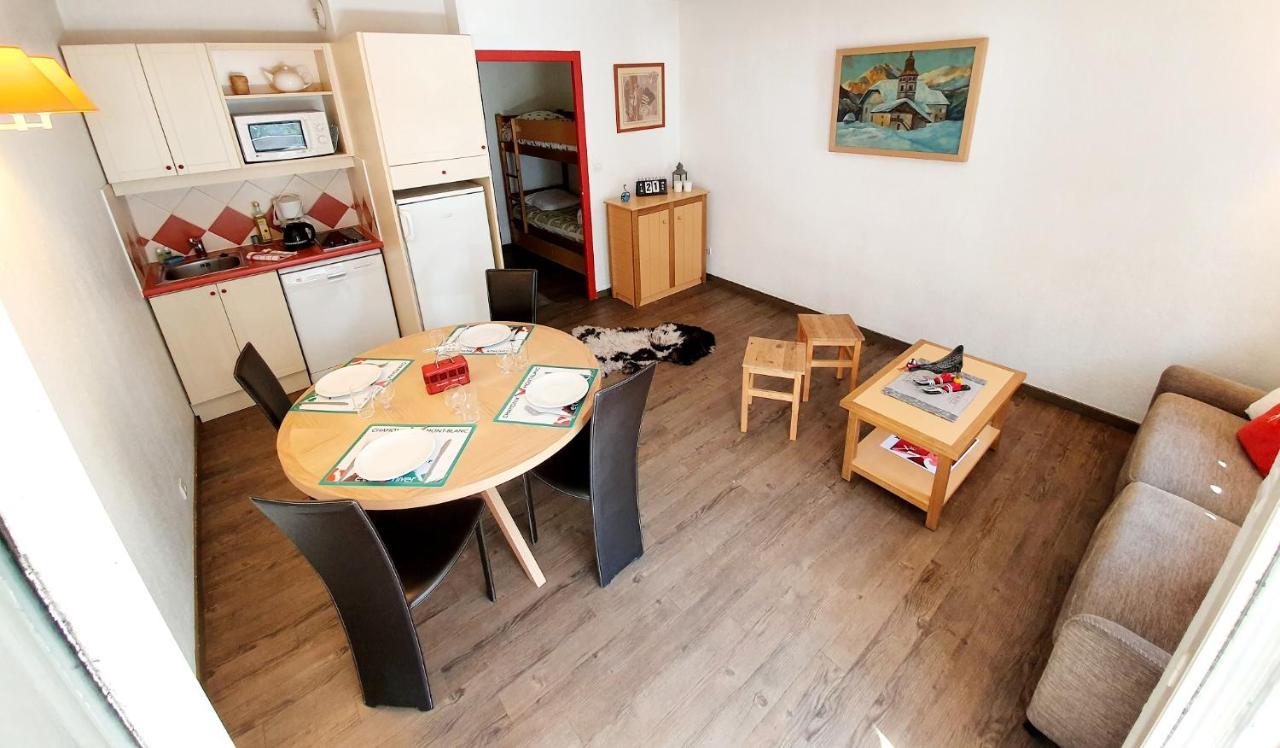 La Riviere Vue Mont Blanc Apartment Chamonix Bagian luar foto